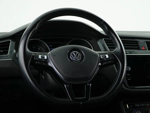 Внедорожник Volkswagen Tiguan 2019 года, 2227196 рублей, Москва