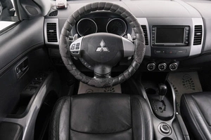 Внедорожник Mitsubishi Outlander 2011 года, 1399000 рублей, Красноярск