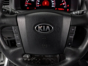 Внедорожник Kia Mohave 2014 года, 2399000 рублей, Тюмень