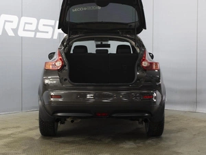 Внедорожник Nissan Juke 2012 года, 1040000 рублей, Омск