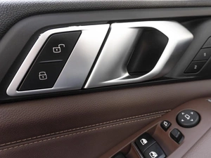 Внедорожник BMW X5 2019 года, 6099000 рублей, Саратов