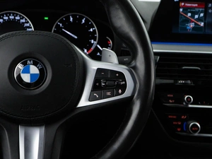 Седан BMW 5 серия 2019 года, 3199046 рублей, Москва