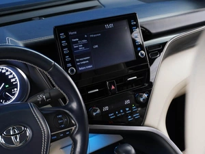 Седан Toyota Camry 2021 года, 3400046 рублей, Москва