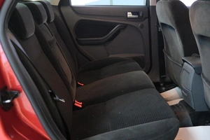 Седан Ford Focus 2007 года, 649000 рублей, Омск