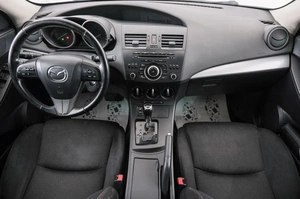 Седан Mazda 3 2013 года, 849000 рублей, Красноярск