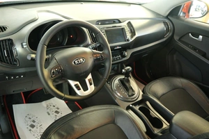 Внедорожник Kia Sportage 2013 года, 1489000 рублей, Омск