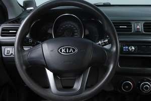 Седан Kia Rio 2011 года, 809000 рублей, Челябинск