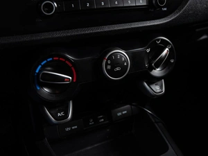 Седан Kia Rio 2020 года, 1430000 рублей, Волгоград