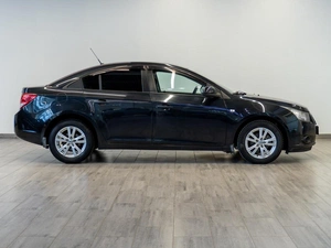 Седан Chevrolet Cruze 2012 года, 799000 рублей, Саратов