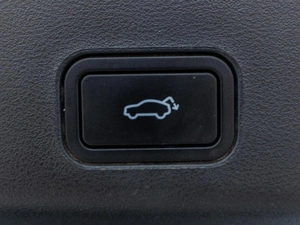 Внедорожник Geely Monjaro 2023 года, 3100000 рублей, Волгоград