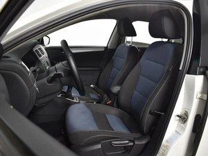 Седан Volkswagen Jetta 2013 года, 943100 рублей, Казань