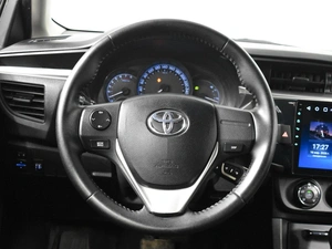 Седан Toyota Corolla 2014 года, 1285900 рублей, Казань