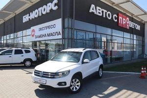 Внедорожник Volkswagen Tiguan 2013 года, 1500000 рублей, Мирное