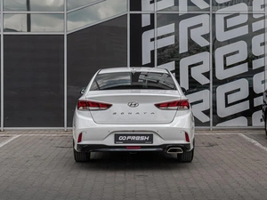 Седан Hyundai Sonata 2019 года, 1840000 рублей, Краснодар