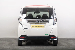 Хетчбэк Toyota Tank 2019 года, 1229000 рублей, Томск