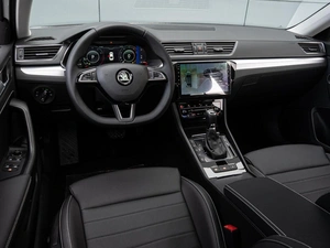 Лифтбек Skoda Superb 2025 года, 3260000 рублей, Краснодар