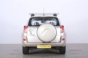 Внедорожник Toyota RAV4 2008 года, 1389000 рублей, Омск