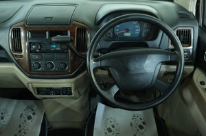 Хетчбэк Mitsubishi Dingo 1999 года, 169000 рублей, Омск