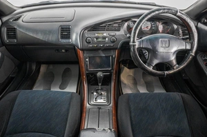 Седан Honda Inspire 2000 года, 529000 рублей, Барнаул