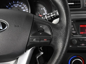 Хетчбэк Kia Rio 2013 года, 1060000 рублей, Ставрополь
