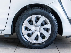 Минивэн Toyota Sienta 2018 года, 1299000 рублей, Красноярск