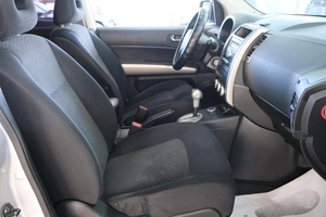 Внедорожник Nissan X-Trail 2012 года, 1319000 рублей, Омск
