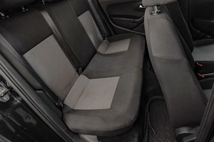 Седан Volkswagen Polo 2011 года, 629000 рублей, Челябинск