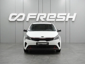 Седан Kia Rio 2021 года, 1559000 рублей, Воронеж