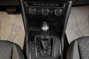 Внедорожник Volkswagen Tiguan 2017 года, 2119000 рублей, Тюмень