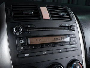 Хетчбэк Toyota Auris 2008 года, 610000 рублей, Волгоград