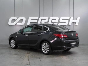 Седан Opel Astra 2012 года, 839000 рублей, Воронеж