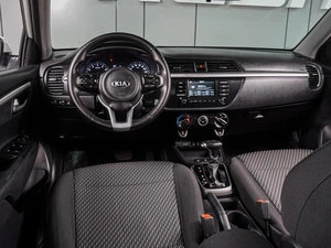 Седан Kia Rio 2019 года, 1499000 рублей, Воронеж
