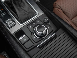 Седан Mazda 6 2017 года, 1900000 рублей, Краснодар