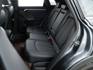 Внедорожник Audi Q3 2025 года, 4245999 рублей, Москва