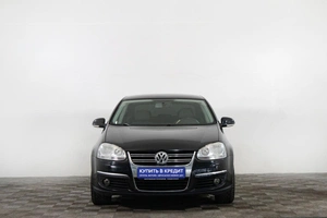 Седан Volkswagen Jetta 2009 года, 529000 рублей, Сургут