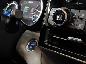 Внедорожник Toyota Highlander 2021 года, 4999000 рублей, Нижневартовск