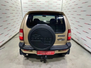 Внедорожник Chevrolet Niva 2004 года, 355000 рублей, Красноярск