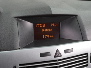 Универсал Opel Astra 2009 года, 599000 рублей, Воронеж