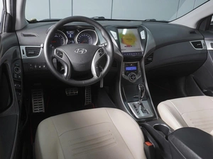 Седан Hyundai Elantra 2013 года, 1190000 рублей, Ростов-на-Дону