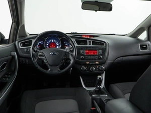 Хетчбэк Kia Ceed 2013 года, 1150050 рублей, Москва
