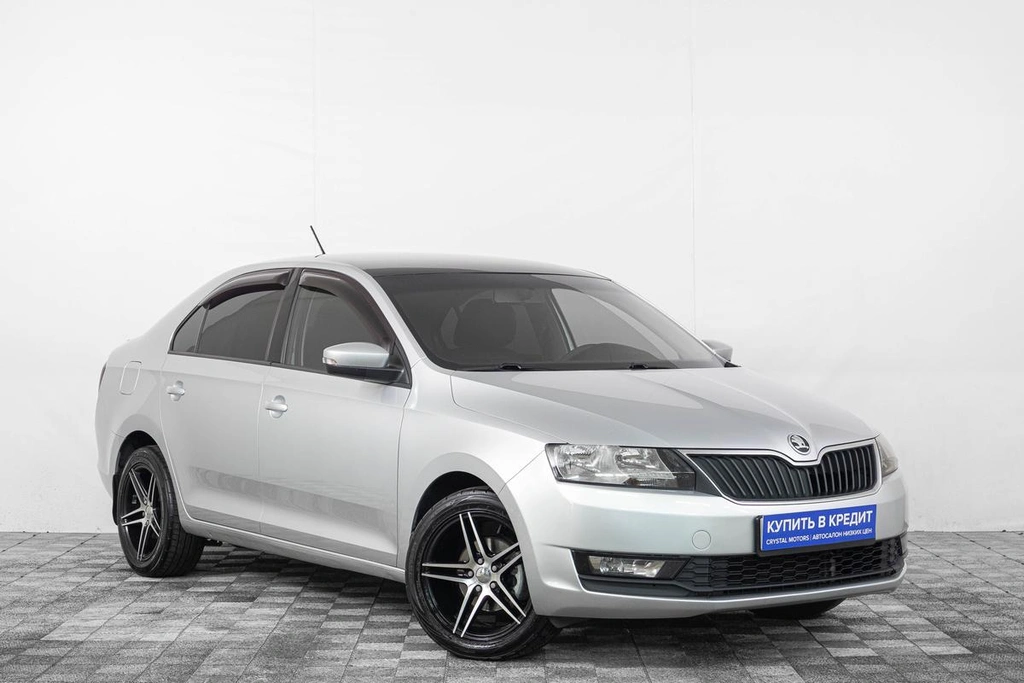 Лифтбек Skoda Rapid 2017 года, 1199000 рублей, Кемерово