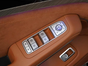 Седан Hongqi H9 2024 года, 4149046 рублей, Москва