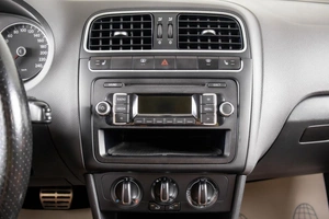 Хетчбэк Volkswagen Polo 2011 года, 819000 рублей, Пермь