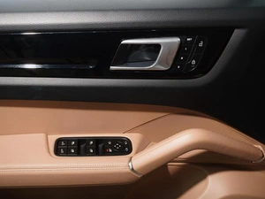 Внедорожник Porsche Cayenne Coupe 2021 года, 9848000 рублей, Тверь