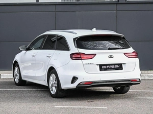 Универсал Kia Ceed 2019 года, 1899000 рублей, Кирилловка