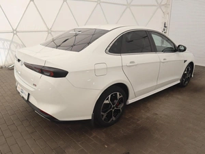 Седан Kaiyi E5 2023 года, 1585000 рублей, Орёл