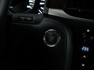 Внедорожник Lexus LX 2018 года, 5999099 рублей, Москва
