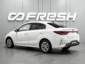 Седан Kia Rio 2021 года, 1529000 рублей, Воронеж
