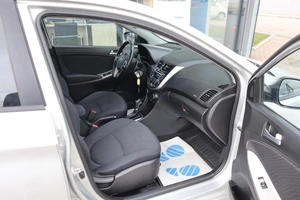 Седан Hyundai Solaris 2016 года, 1210000 рублей, Мирное