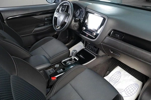 Внедорожник Mitsubishi Outlander 2021 года, 2819000 рублей, Тюмень